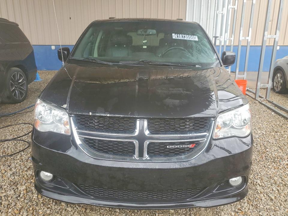 41873556 :رقم المزاد ، 2C4RDGCG9HR692418 vin ، 2017 Dodge Grand Caravan مزاد بيع