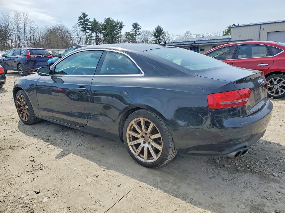 2011 Audi A5 მანქანა იყიდება აუქციონზე, vin: WAUVFAFRXBA084287, აუქციონის ნომერი: 47696936