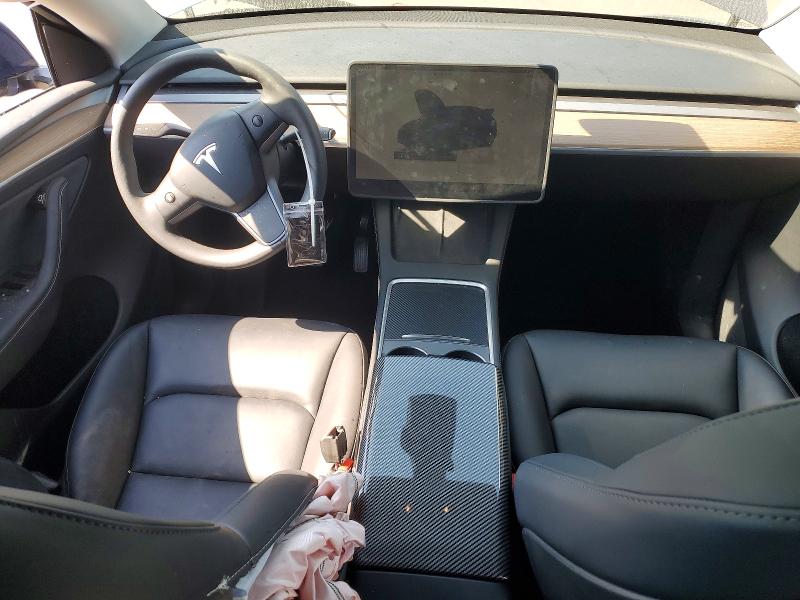 45613086 :رقم المزاد ، 7SAYGAEE7SF284940 vin ، 2025 Tesla Model Y مزاد بيع