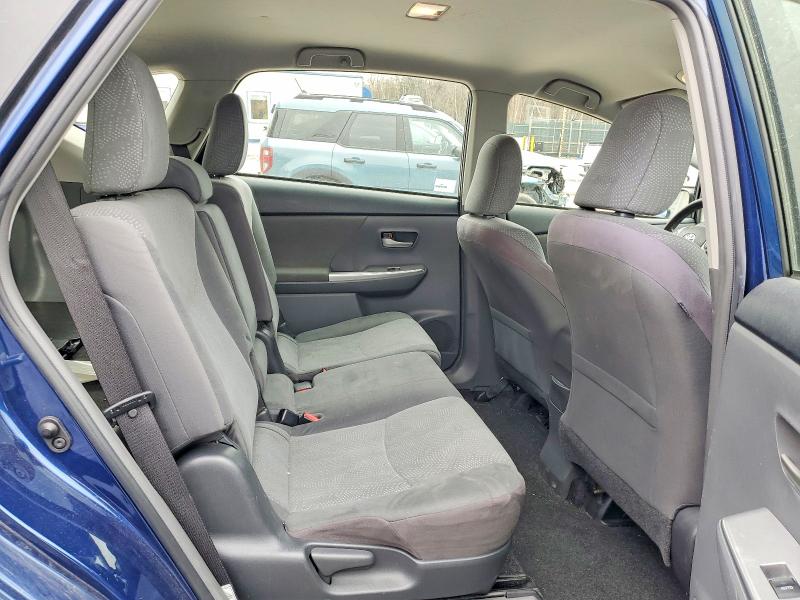 2013 Toyota Prius V მანქანა იყიდება აუქციონზე, vin: JTDZN3EU7D3192933, აუქციონის ნომერი: 45618956