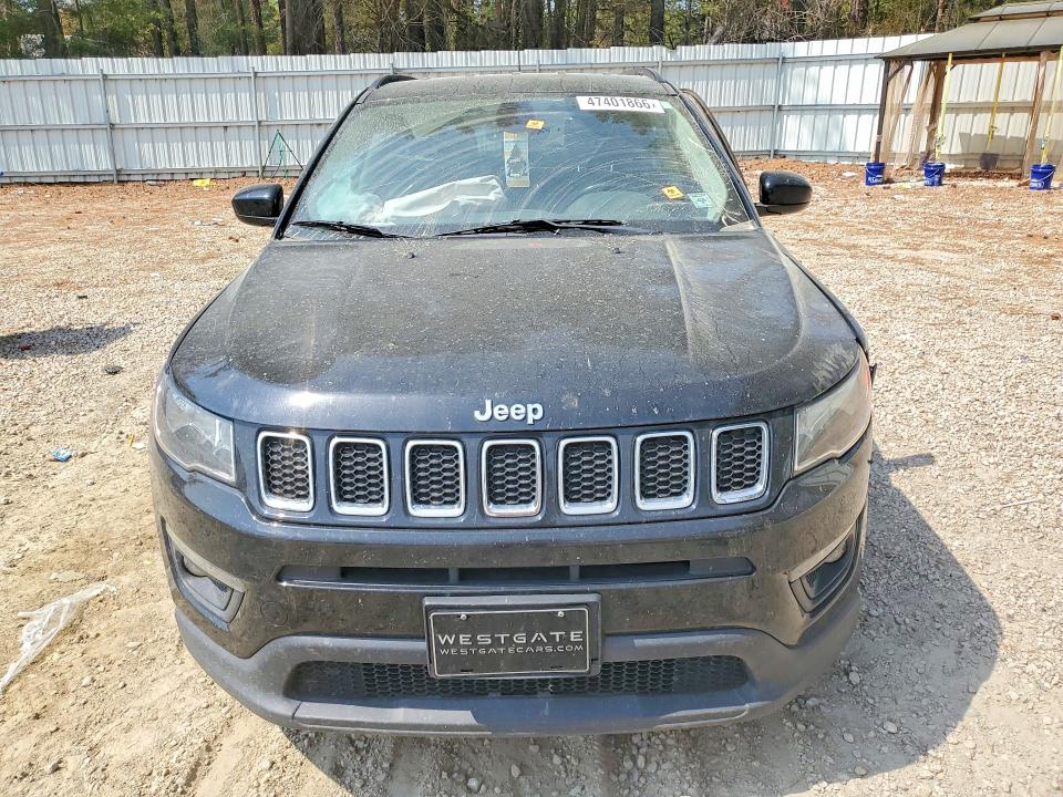 2018 Jeep Compass მანქანა იყიდება აუქციონზე, vin: 3C4NJDBB4JT238334, აუქციონის ნომერი: 47401866