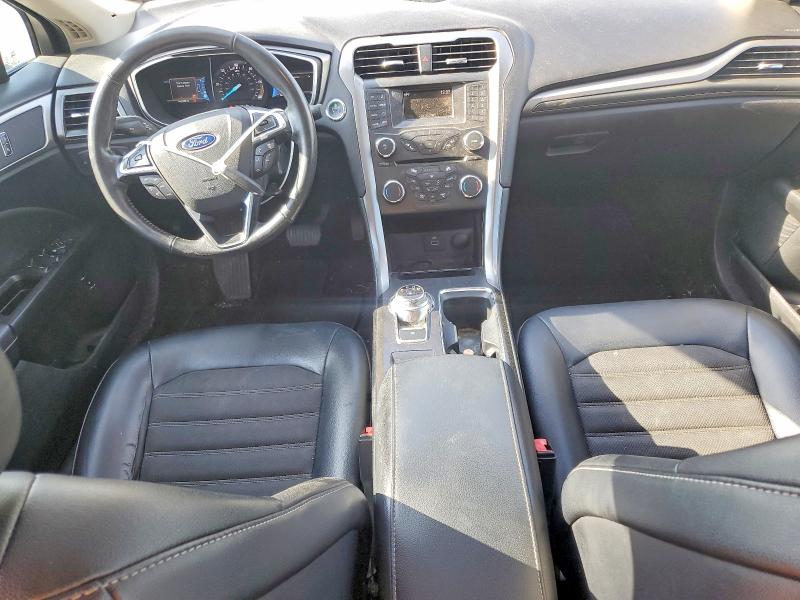 47728666 :رقم المزاد ، 3FA6P0LUXHR357059 vin ، 2017 Ford Fusion مزاد بيع