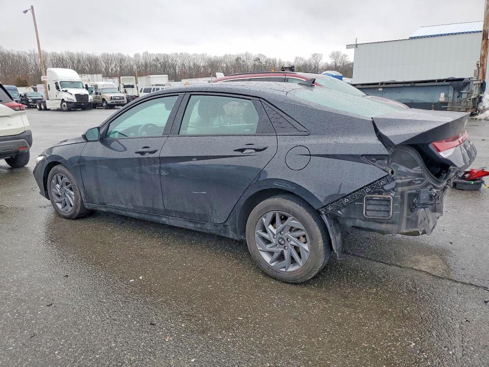 79576905 :رقم المزاد ، KMHLM4DG8RU668341 vin ، 2024 Hyundai Elantra مزاد بيع