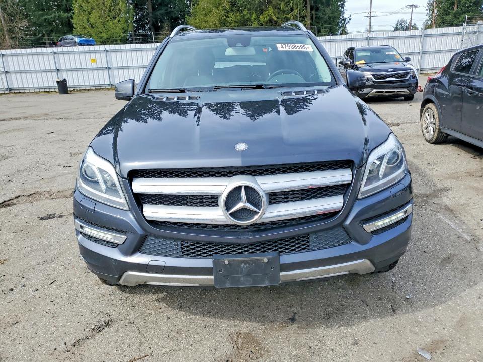47938596 :رقم المزاد ، 4JGDF2EEXFA484953 vin ، 2015 Mercedes-benz Gl مزاد بيع