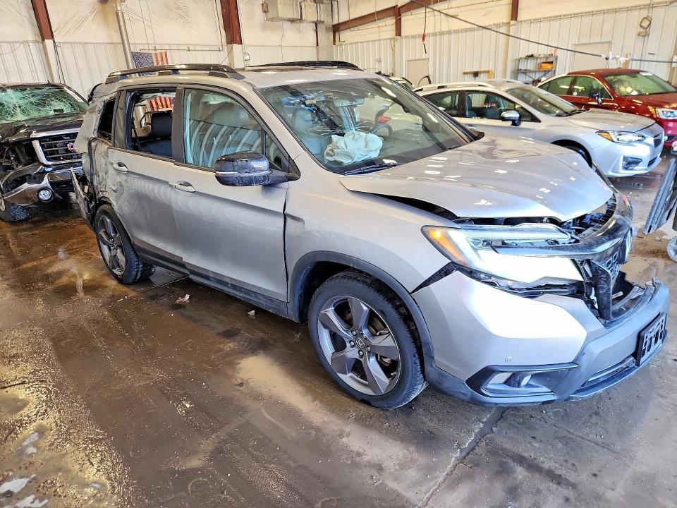 46241196 :رقم المزاد ، 5FNYF7H90KB002283 vin ، 2019 Honda Passport مزاد بيع
