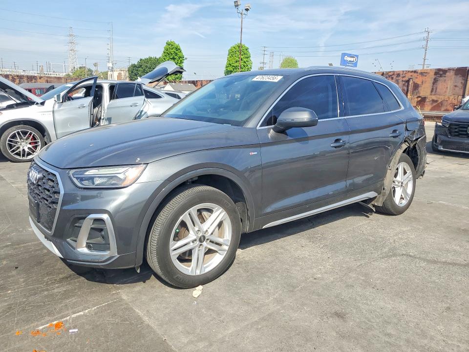 47623456 :رقم المزاد ، WA1G2AFY4M2040579 vin ، 2021 Audi Q5 E مزاد بيع