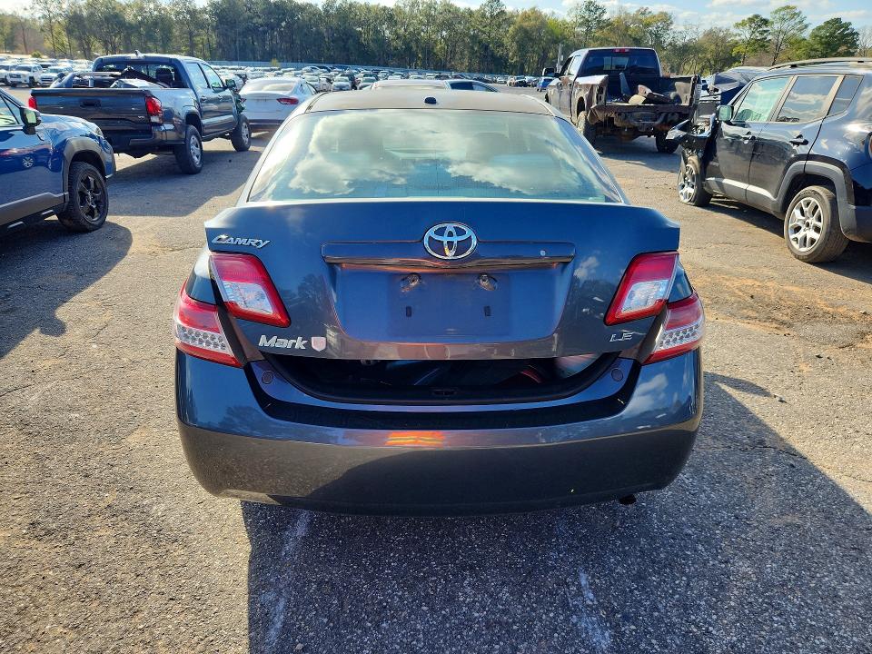 79466985 :رقم المزاد ، 4T1BF3EK3BU685556 vin ، 2011 Toyota Camry مزاد بيع