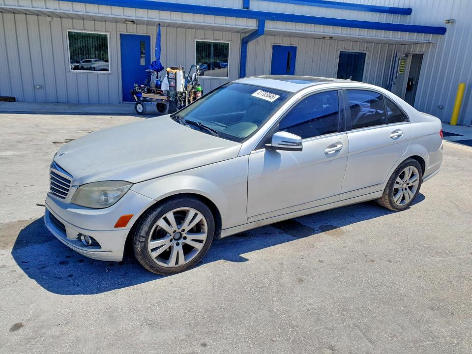 2011 Mercedes-benz C მანქანა იყიდება აუქციონზე, vin: WDDGF5EB0BR174305, აუქციონის ნომერი: 47783046
