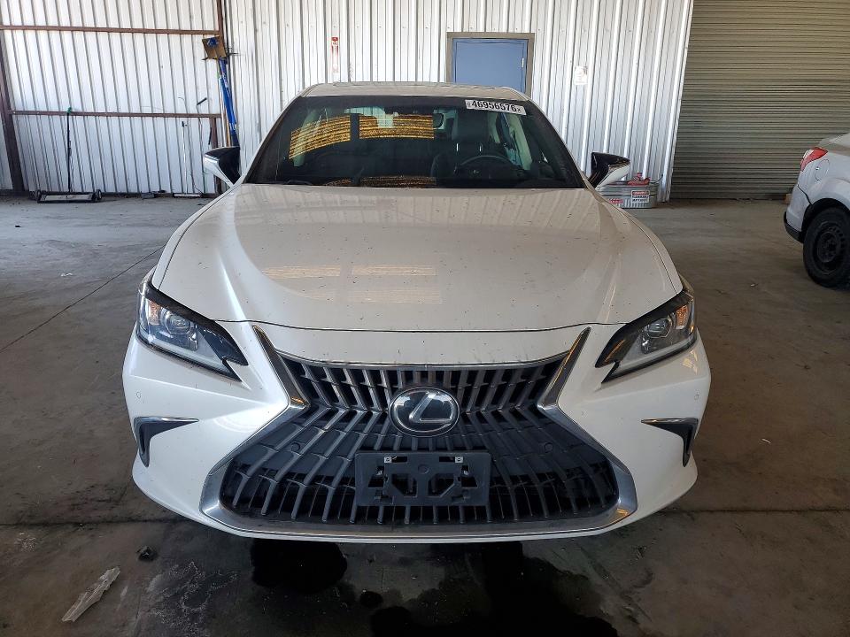46956576 :رقم المزاد ، 58ADA1C12SU064596 vin ، 2025 Lexus Es 300h مزاد بيع