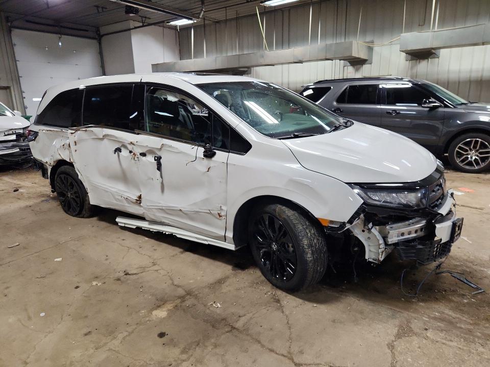 41609366 :رقم المزاد ، 5FNRL6H74SB056370 vin ، 2025 Honda Odyssey مزاد بيع