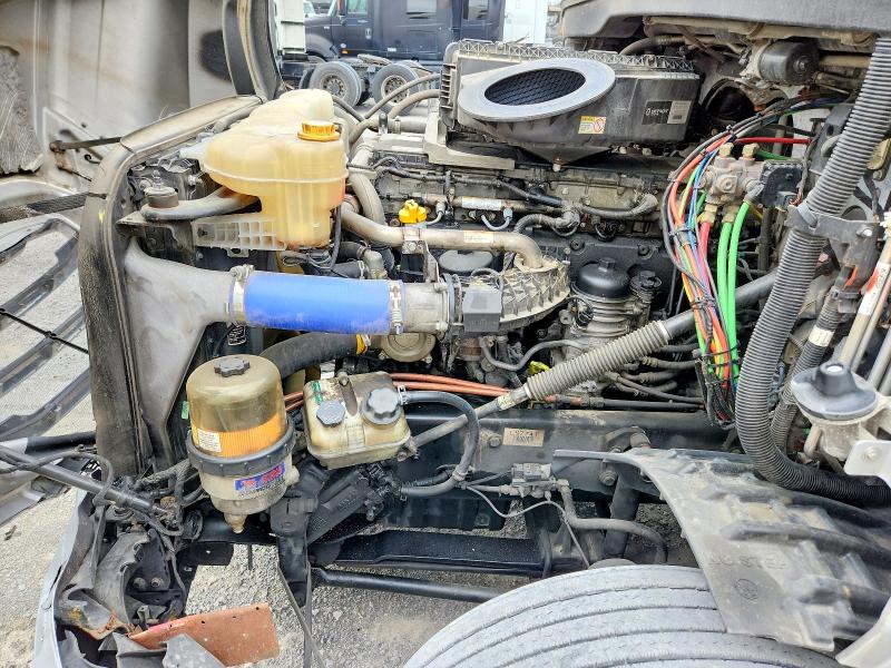 Продажа на аукционе авто 2020 Freigliner Cascadia 126, vin: 3AKJHHDR3LSLS7741, номер лота: 47681706