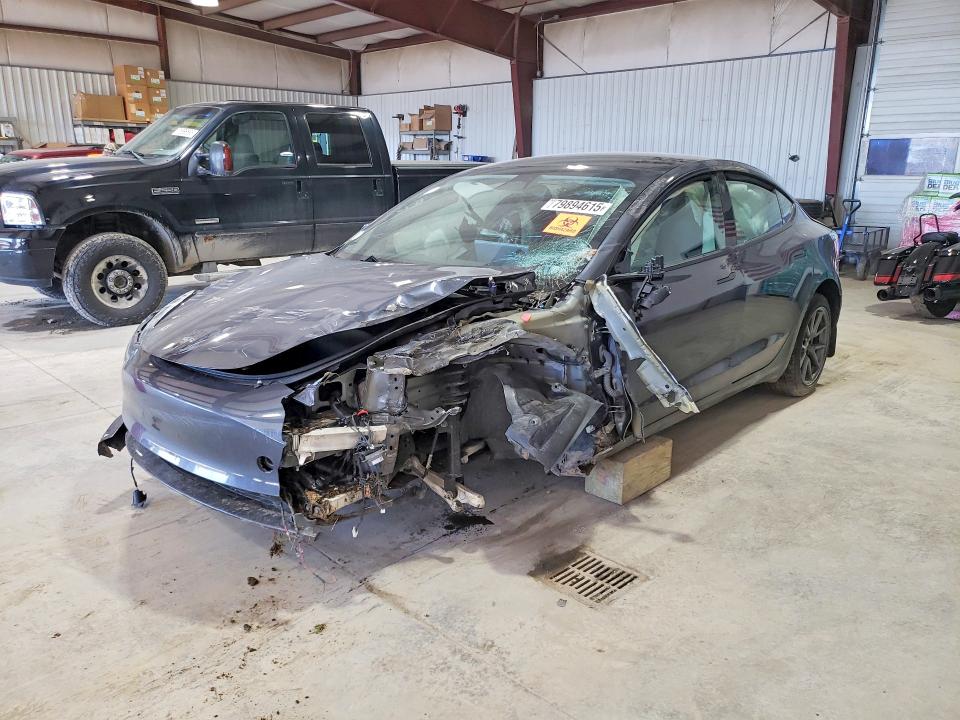 Продажа на аукционе авто 2023 Tesla Model 3, vin: 5YJ3E1EA4PF705739, номер лота: 79894615