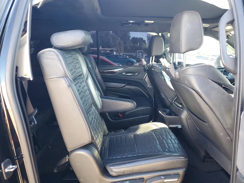 2021 Cadillac Escalade მანქანა იყიდება აუქციონზე, vin: 1GYS4RKL0MR243635, აუქციონის ნომერი: 46954136
