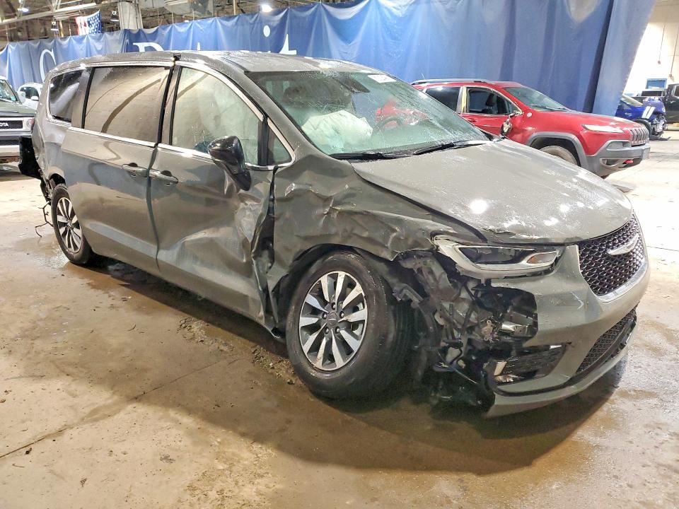 Продаж на аукціоні авто 2025 Chrysler Pacifica, vin: 2C4RC1S72SR565499, номер лоту: 47074216