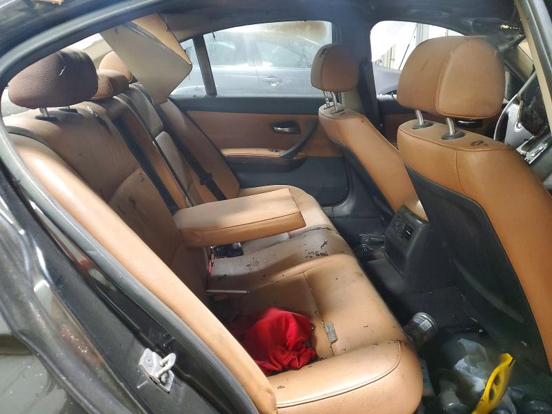47305876 :رقم المزاد ، WBAPK5G54BNN80024 vin ، 2011 Bmw 328 مزاد بيع