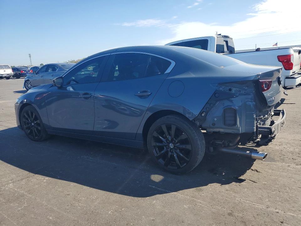 41892496 :رقم المزاد ، 3MZBPACM4PM373460 vin ، 2023 Mazda 3 مزاد بيع