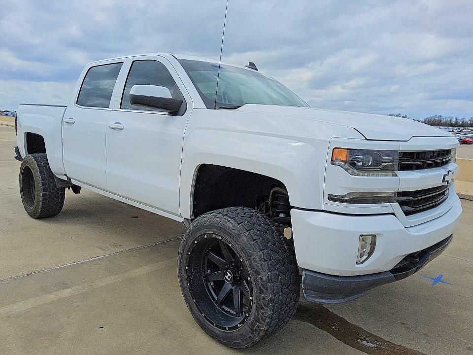 2018 Chevrolet Silverado მანქანა იყიდება აუქციონზე, vin: 3GCUKSEJ6JG103106, აუქციონის ნომერი: 95823215
