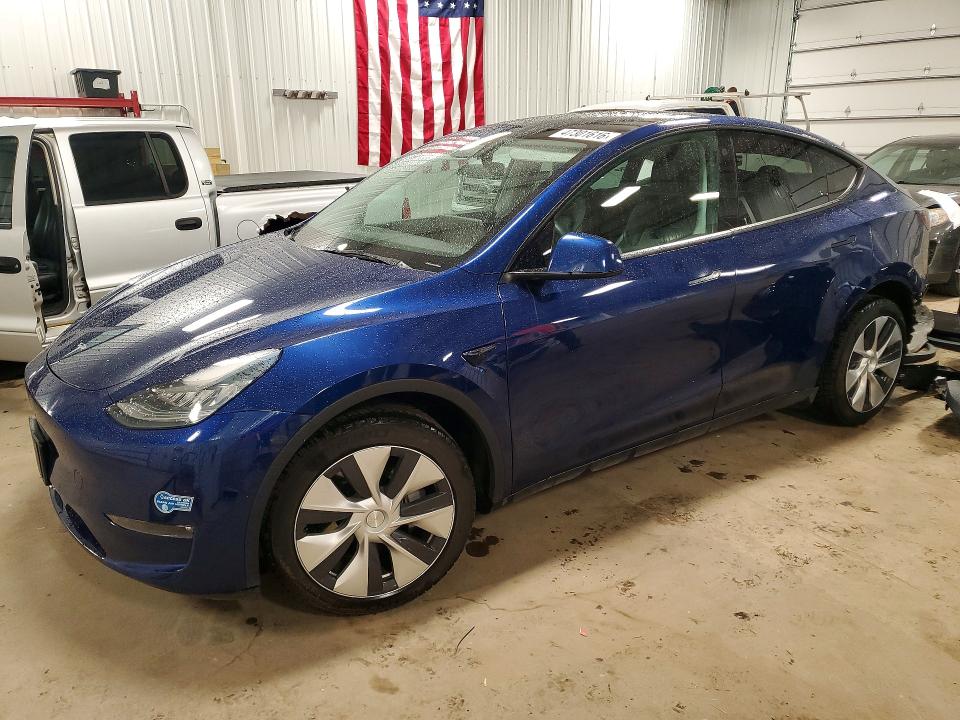 Auction sale of the 2021 Tesla Model Y, vin: 5YJYGDEE5MF180089, lot number: 47301616