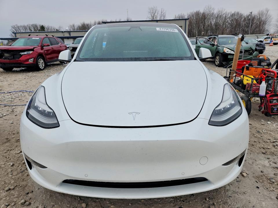 Auction sale of the 2022 Tesla Model Y, vin: 7SAYGDEEXNF354534, lot number: 47296396