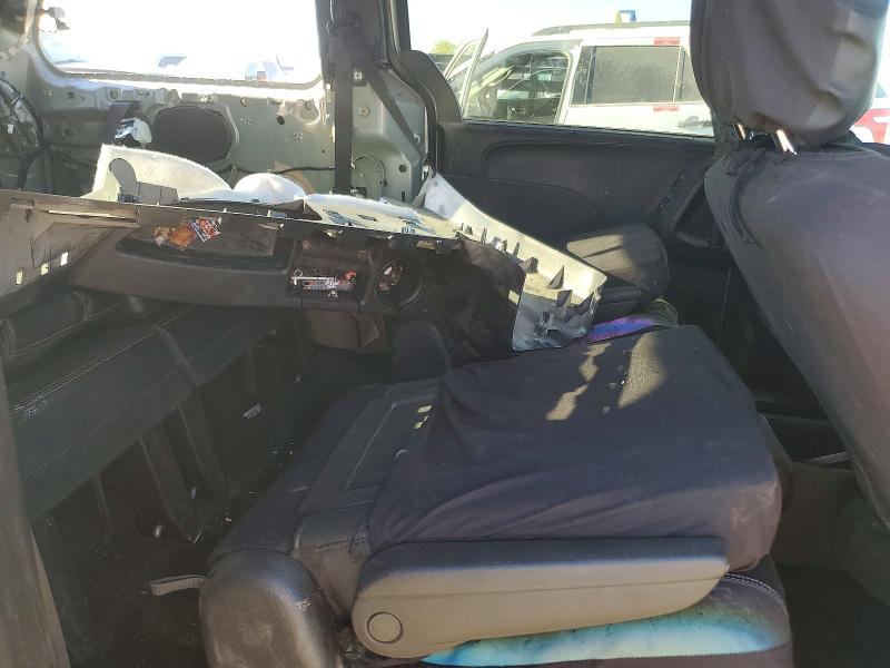 47289746 :رقم المزاد ، 2C4RDGEG6JR146307 vin ، 2018 Dodge Grand Caravan مزاد بيع