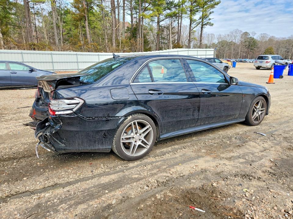 79455205 :رقم المزاد ، WDDHF8JB3FB121138 vin ، 2015 Mercedes-benz E مزاد بيع
