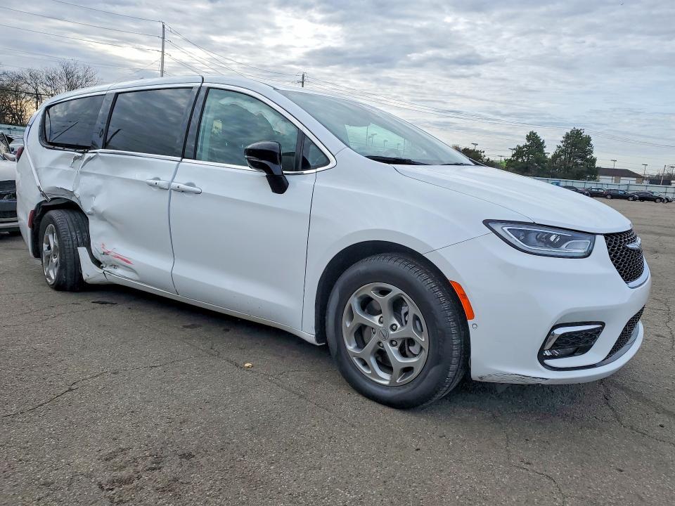 Продажа на аукционе авто 2024 Chrysler Pacifica, vin: 2C4RC3GG0RR127854, номер лота: 47402256