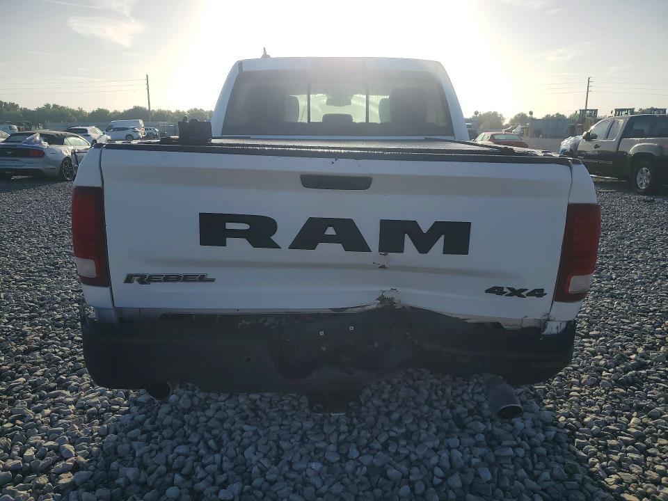 Продажа на аукционе авто 2018 Ram 1500, vin: 1C6RR7YT7JS135297, номер лота: 48121816