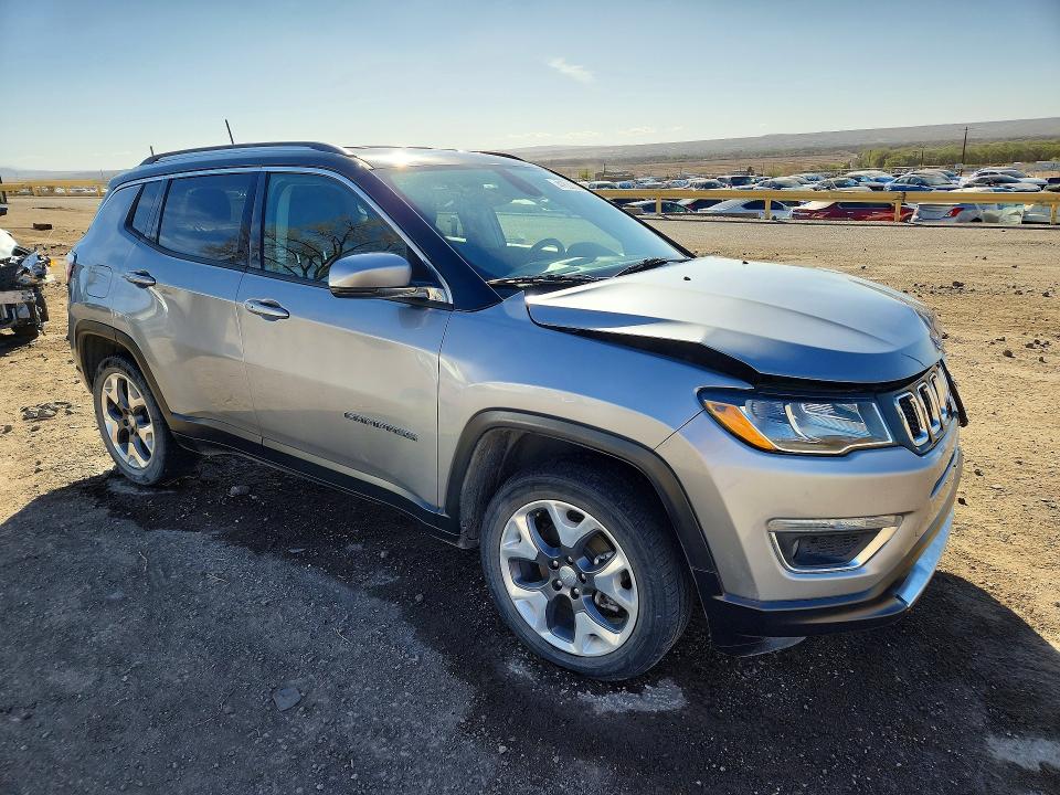 Продаж на аукціоні авто 2018 Jeep Compass, vin: 3C4NJDCB7JT135505, номер лоту: 41822036