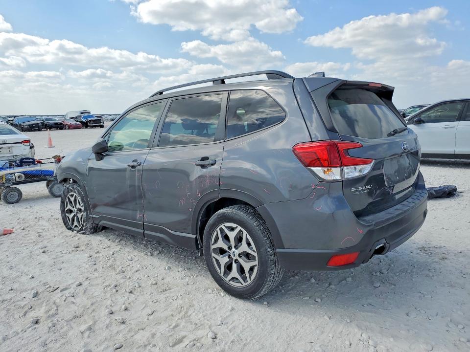 46392886 :رقم المزاد ، JF2SKAJC6MH508080 vin ، 2021 Subaru Forester مزاد بيع