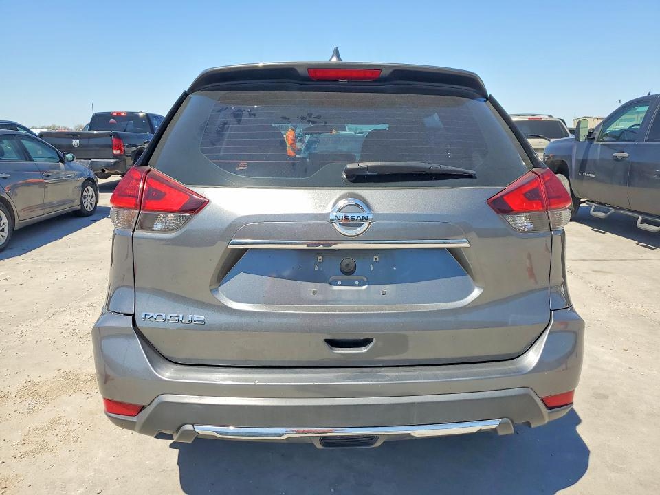 46919176 :رقم المزاد ، 5N1AT2MT9HC846757 vin ، 2017 Nissan Rogue مزاد بيع