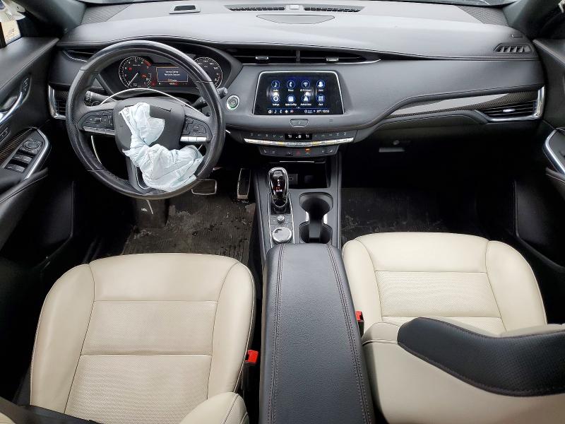 45999126 :رقم المزاد ، 1GYFZER40MF054768 vin ، 2021 Cadillac Xt4 مزاد بيع