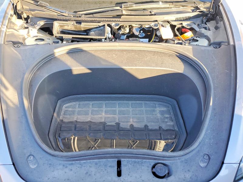41962766 :رقم المزاد ، 5YJ3E1EAXSF949601 vin ، 2025 Tesla Model 3 مزاد بيع