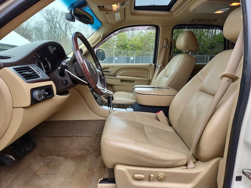 Продаж на аукціоні авто 2011 Cadillac Escalade, vin: 1GYS4BEF8BR156771, номер лоту: 79710575