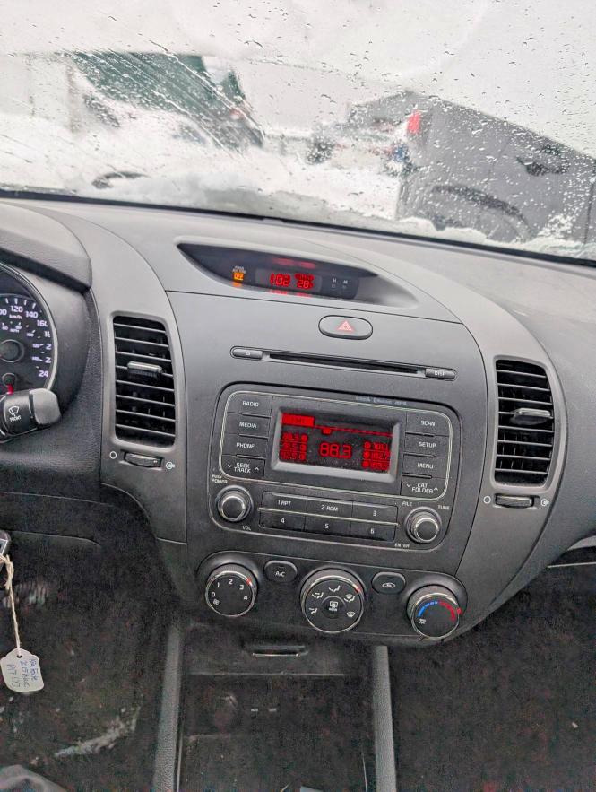 Продаж на аукціоні авто 2015 Kia Forte, vin: KNAFX4A60F5344730, номер лоту: 74845215