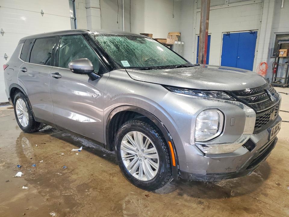 2023 Mitsubishi Outlander მანქანა იყიდება აუქციონზე, vin: JA4T5TA98PZ622259, აუქციონის ნომერი: 78327245