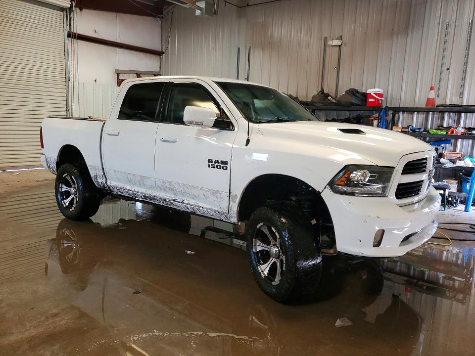 2015 Ram 1500 მანქანა იყიდება აუქციონზე, vin: 1C6RR7MT3FS558360, აუქციონის ნომერი: 46711296
