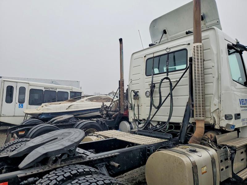 2019 Volvo Vnr მანქანა იყიდება აუქციონზე, vin: 4V4W19DF1KN217898, აუქციონის ნომერი: 79576155
