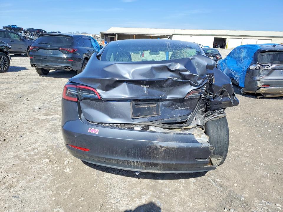 Продажа на аукционе авто 2023 Tesla Model 3, vin: 5YJ3E1EB5PF663039, номер лота: 45838176