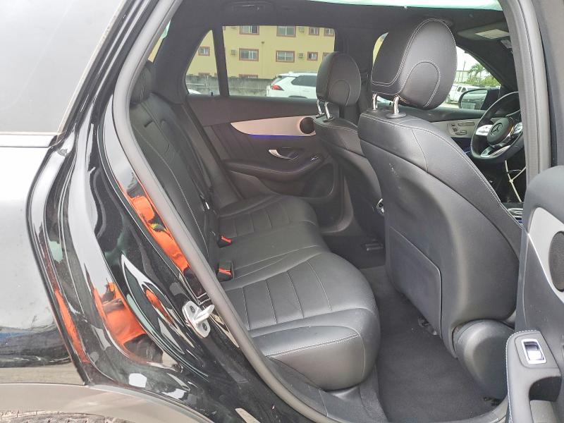 46422366 :رقم المزاد ، W1N0G8DBXNV372003 vin ، 2022 Mercedes-benz Glc مزاد بيع