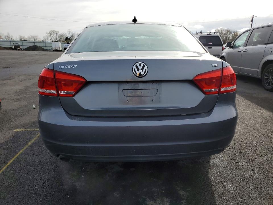 Продаж на аукціоні авто 2015 Volkswagen Passat, vin: 1VWAT7A34FC105285, номер лоту: 47895616