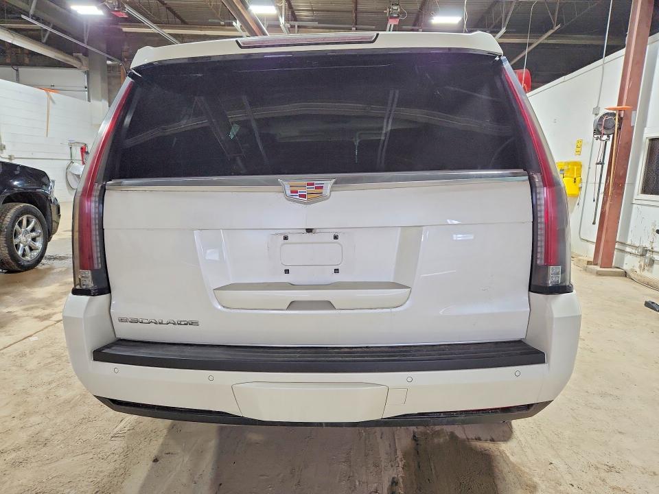 Продажа на аукционе авто 2015 Cadillac Escalade, vin: 1GYS4MKJ8FR606199, номер лота: 79955785