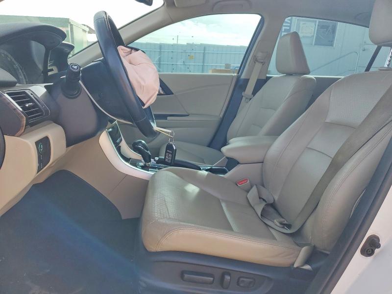 Продаж на аукціоні авто 2016 Honda Accord, vin: 1HGCR3F95GA010281, номер лоту: 46560866