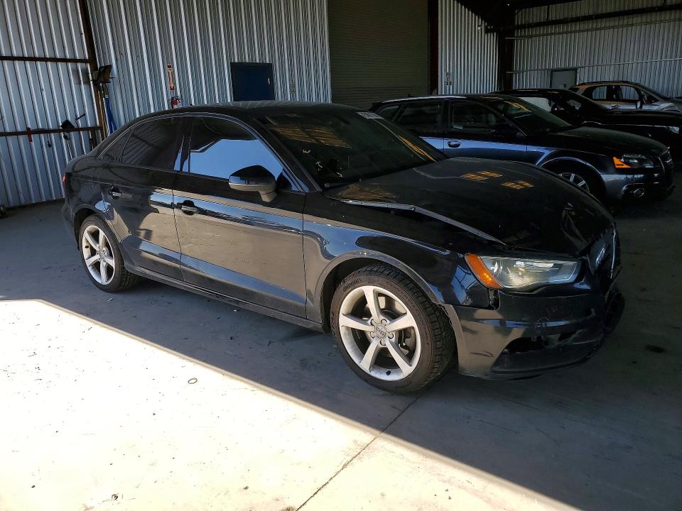 Продажа на аукционе авто 2016 Audi A3, vin: WAUA7GFF3G1020183, номер лота: 45861766
