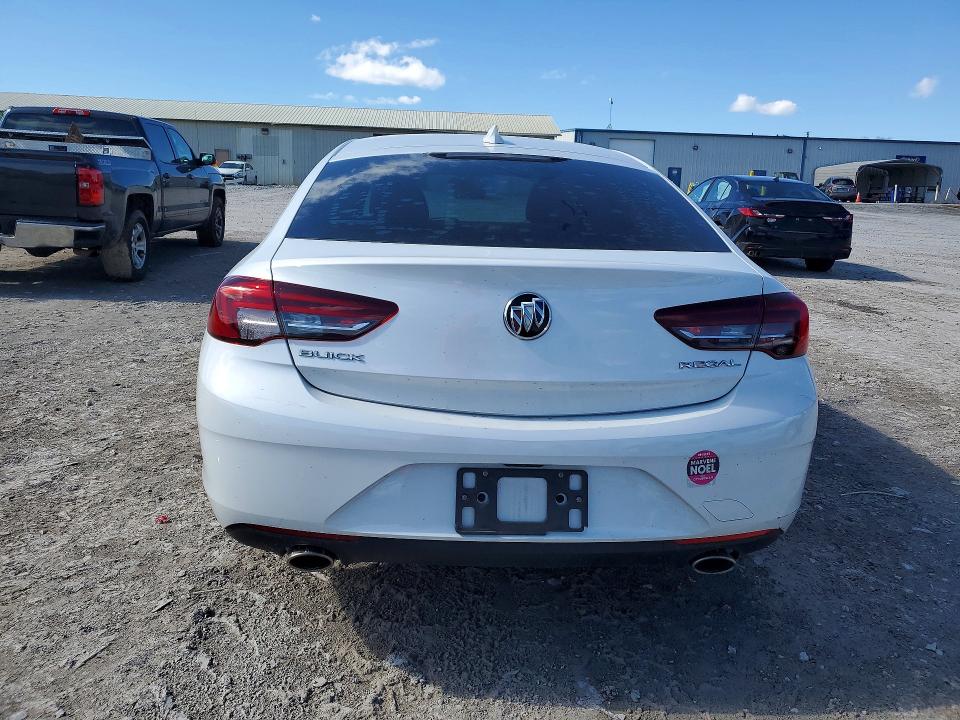 46384746 :رقم المزاد ، W04GL6SX3J1095940 vin ، 2018 Buick Regal مزاد بيع