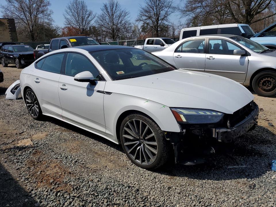 2022 Audi A5 მანქანა იყიდება აუქციონზე, vin: WAUCBCF54NA005115, აუქციონის ნომერი: 47969976