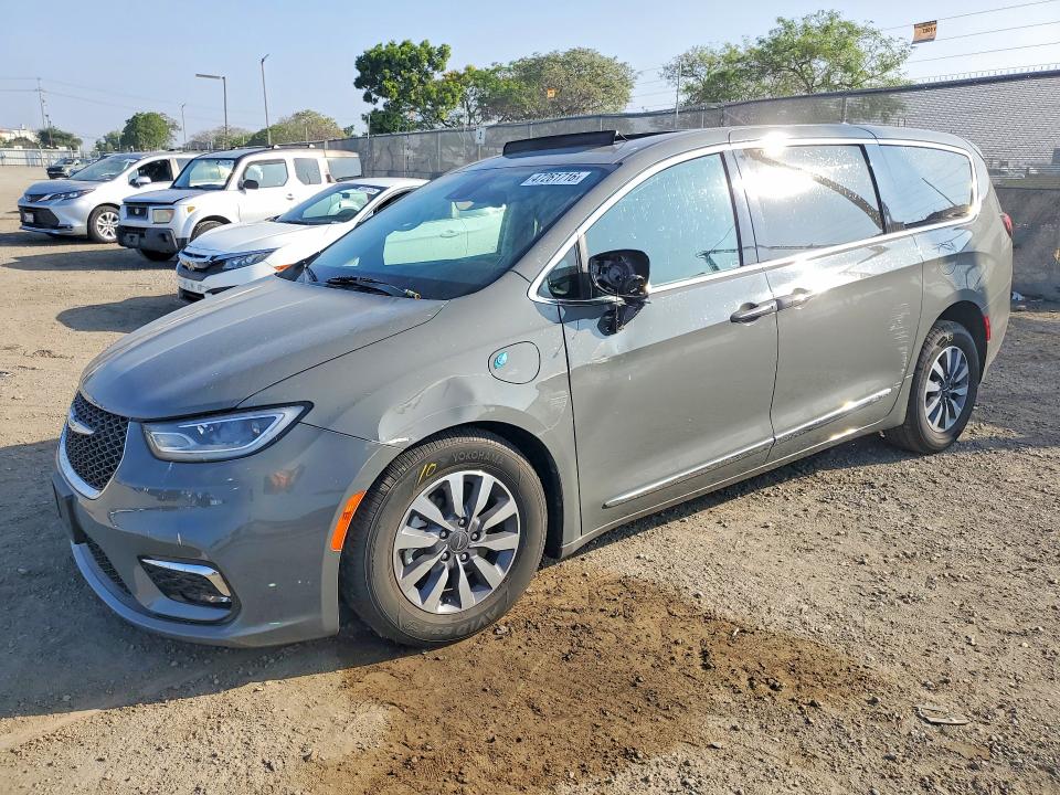 2023 Chrysler Pacifica მანქანა იყიდება აუქციონზე, vin: 2C4RC1S77PR612064, აუქციონის ნომერი: 47261716