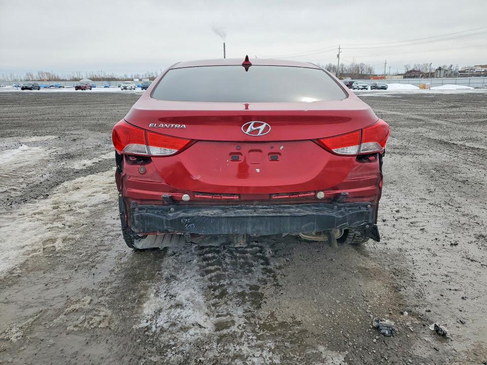 2013 Hyundai Elantra მანქანა იყიდება აუქციონზე, vin: 5NPDH4AE5DH192827, აუქციონის ნომერი: 47011556
