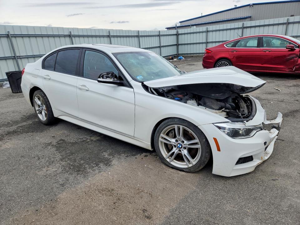 Продаж на аукціоні авто 2018 Bmw 330, vin: WBA8B9C55JEB30630, номер лоту: 47172926