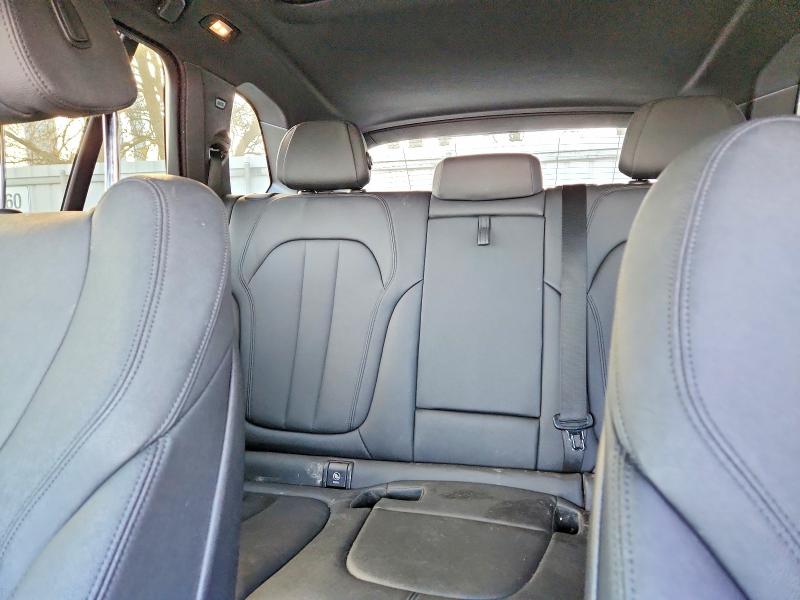 47813526 :رقم المزاد ، 5UXCR6C06M9E85605 vin ، 2021 Bmw X5 مزاد بيع