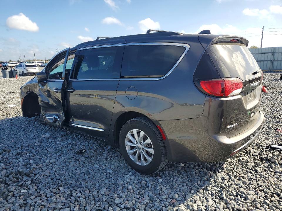 Продаж на аукціоні авто 2017 Chrysler Pacifica, vin: 2C4RC1BG8HR730335, номер лоту: 41612976
